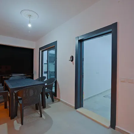 Marelina Kalkan Apartment *
